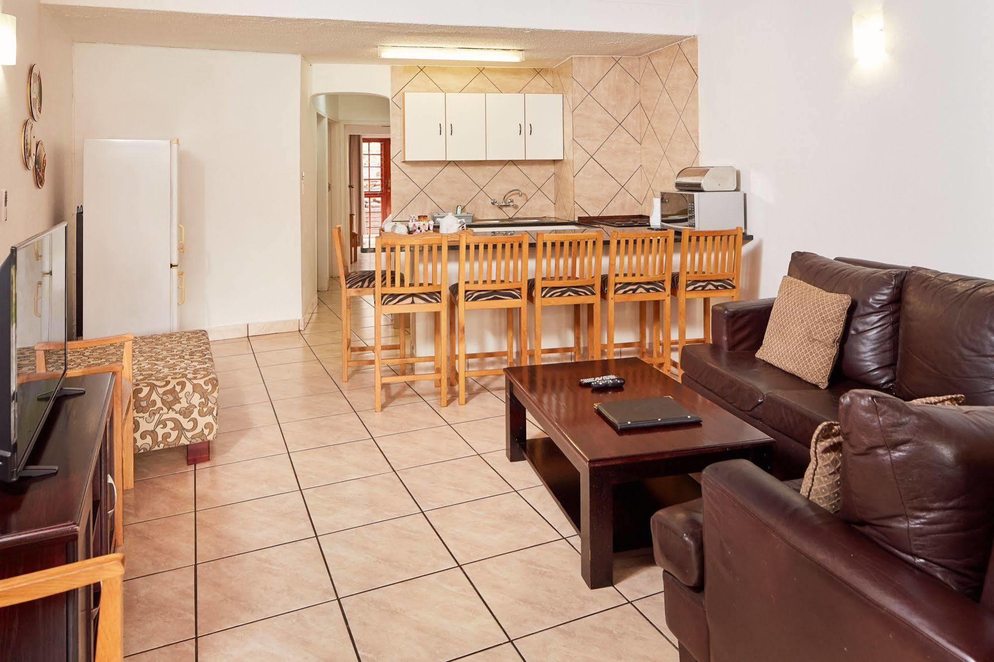 First Group Gethlane Lodge Бургерсфорт Экстерьер фото